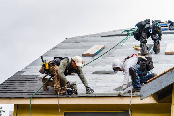 Professional Gutter Installation technician working in Bethesda, OH